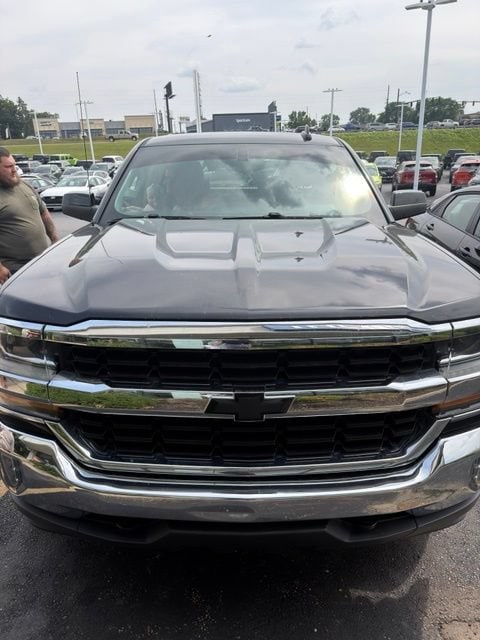 chevrolet silverado 1500 2018 3GCUKREC8JG251946 image chevrolet silverado 1500 2018 3GCUKREC8JG251946 image